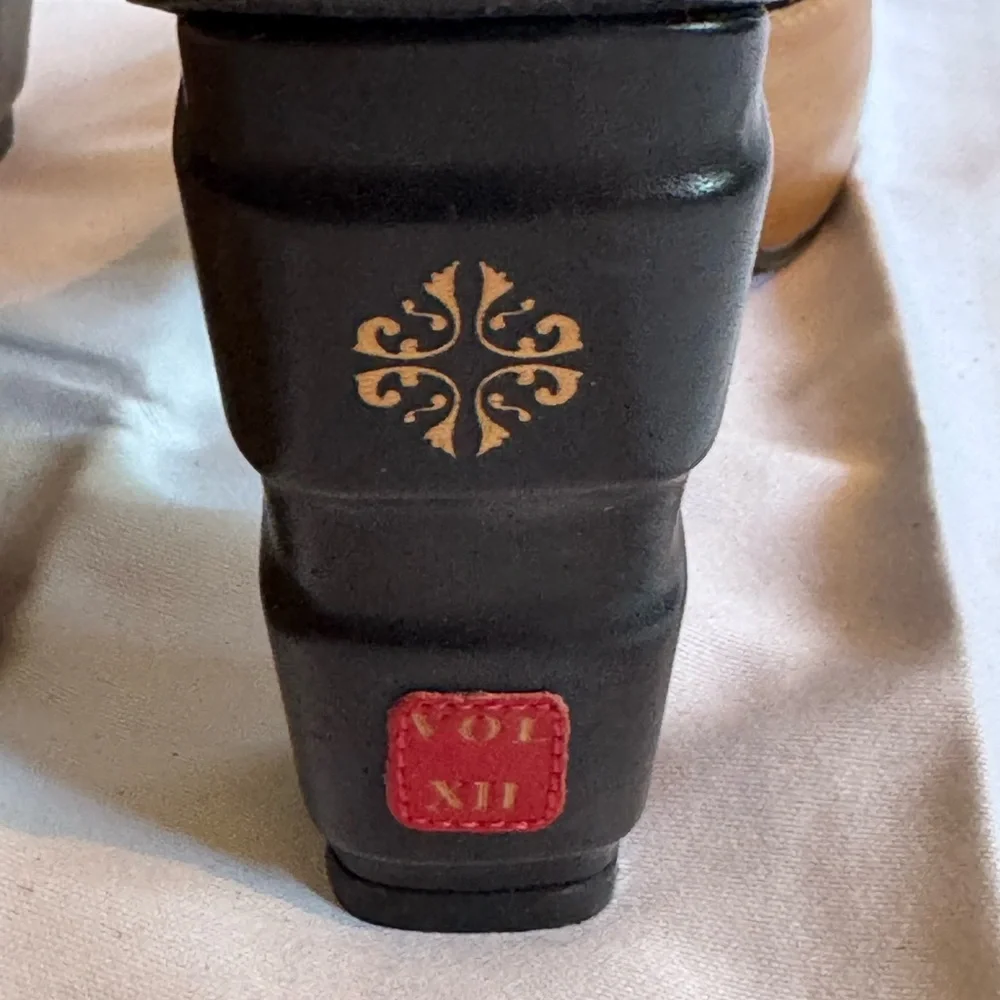 Anthropologie by Schuler & Sons Bookbinder Platform Heels in Tan - Picture 5 of 12